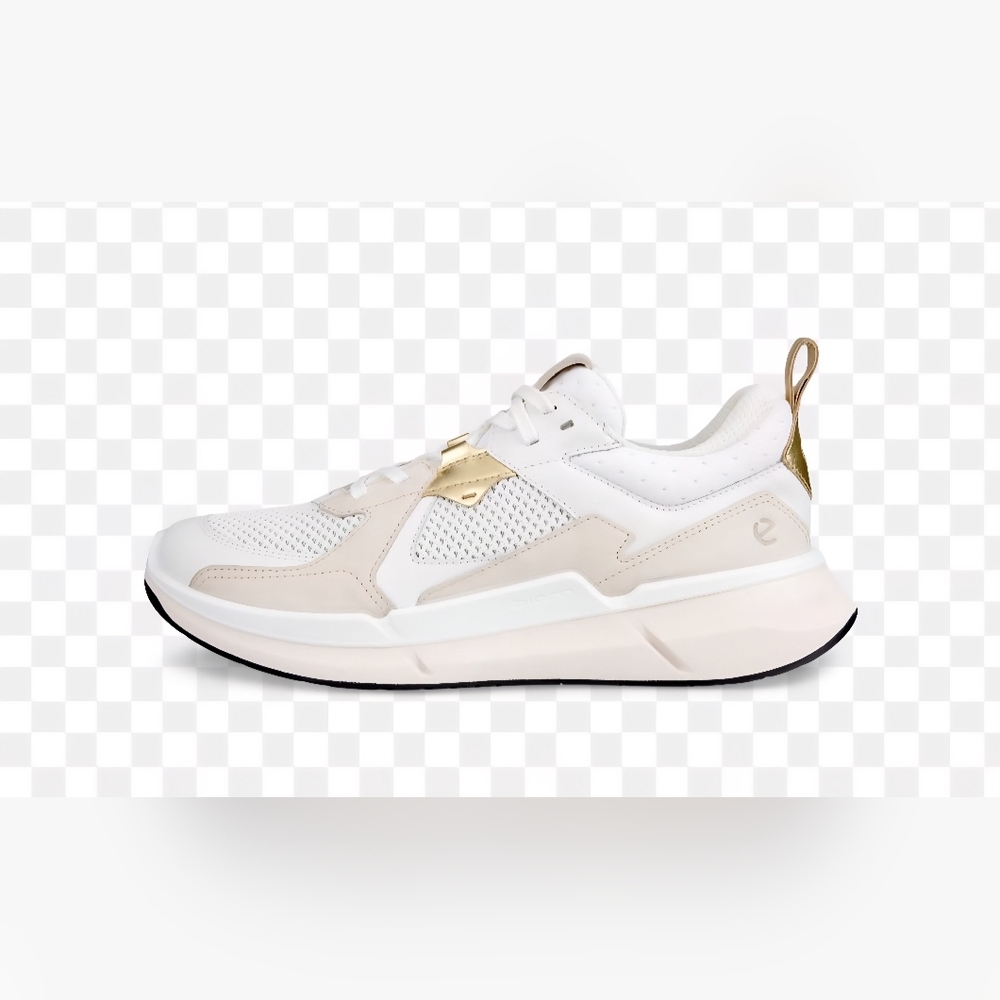 ECCO BIOM 2.2 TRAINERS GOLD. Size 7 - 7.5